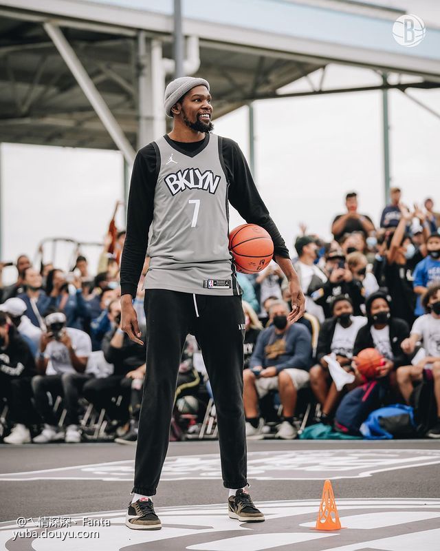 印第安纳步行者训练开放日，今晚战术微调引欢呼，意甲在即，数据趋势出现新变化的简单介绍